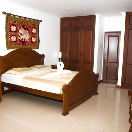 Hotel Villa Viana 마라윌라 외부 사진