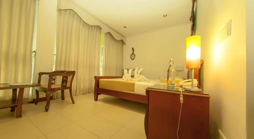 Hotel Villa Viana 마라윌라 외부 사진