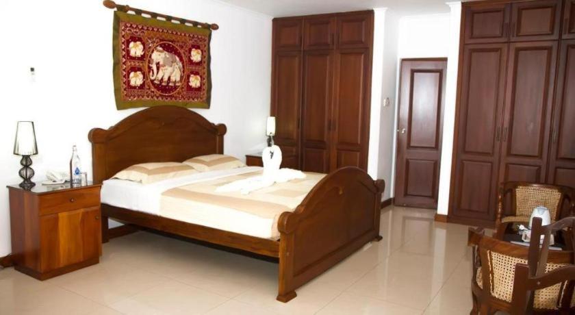 Hotel Villa Viana 마라윌라 외부 사진